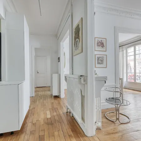 Apartment Charming Parisian Flat - La - 19 Paris